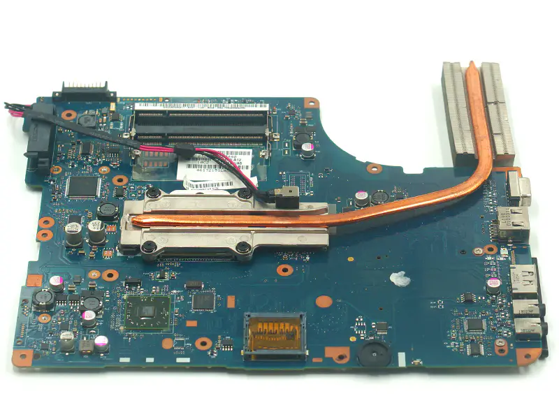 Toshiba Satellite 17'' L500D L505D NSWAE LA-5332P K000093250 Anakart