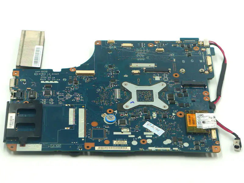 Toshiba Satellite 17'' L500D L505D NSWAE LA-5332P K000093250 Anakart