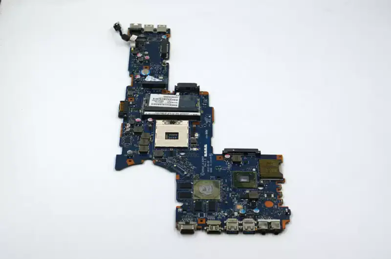 Toshiba veya Satellite P855 K000135810 QFKAA LA-8391P Anakart