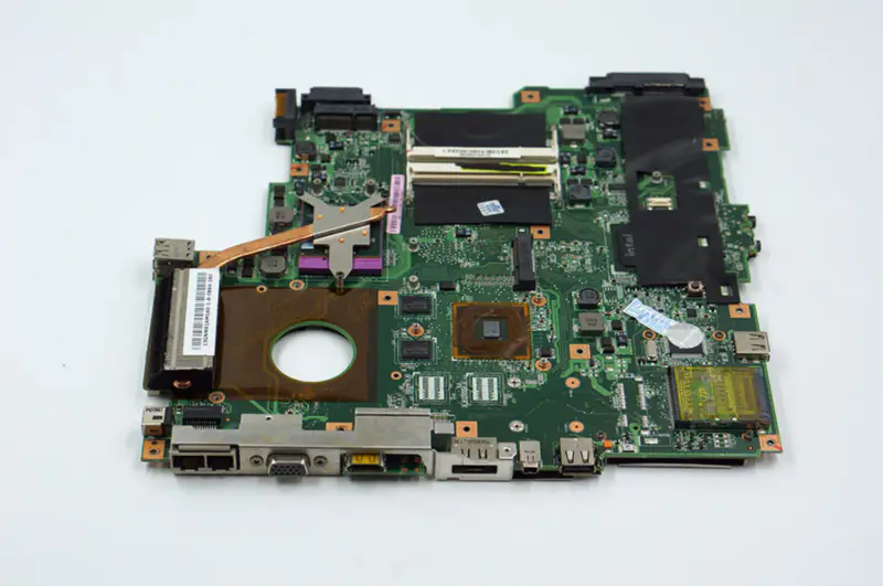 Asus M51TR with AMD Motherboard