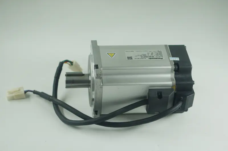 Servo Motor 143-a30-b 1500w elektrikli süpürge motoru MHMJ082P1S MHMJ082P1S
