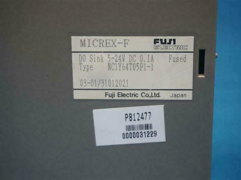 Fuji NC1Y64T05P1-1 NC1Y64T05P11 PLC Modülü