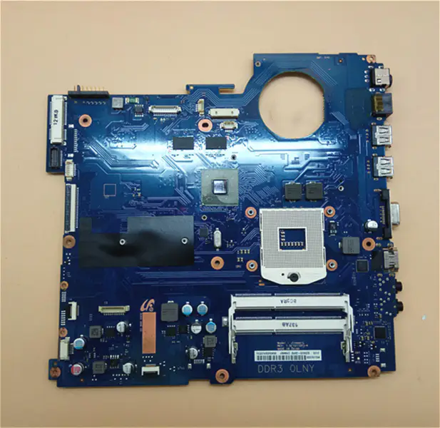 Samsung NP300E Anakart