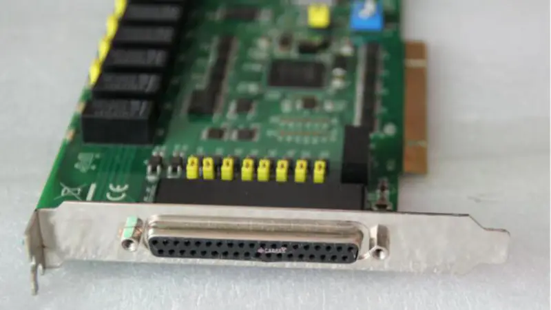 Advantech PCI-1760U REV.B1 A1 A2 8-ch Röle ve 8-ch İzole Dijital Giriş Evrensel PCI Kartı