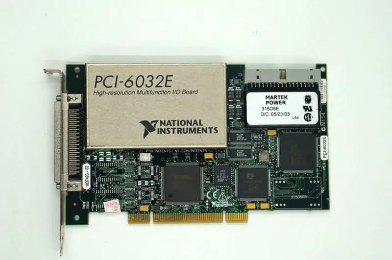 NI PCI-6032E Yüksek çözünürlüklü Çok İşlevli I/O Kartı DAQ kartı kullanılmış ürün