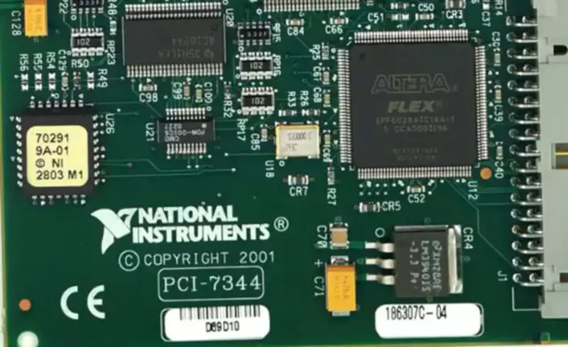 NI PCI-7344 4 eksenli PCI Step/Servo Denetleyici