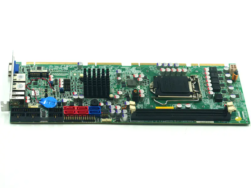 IEI PCIE-Q670-R20 Anakart