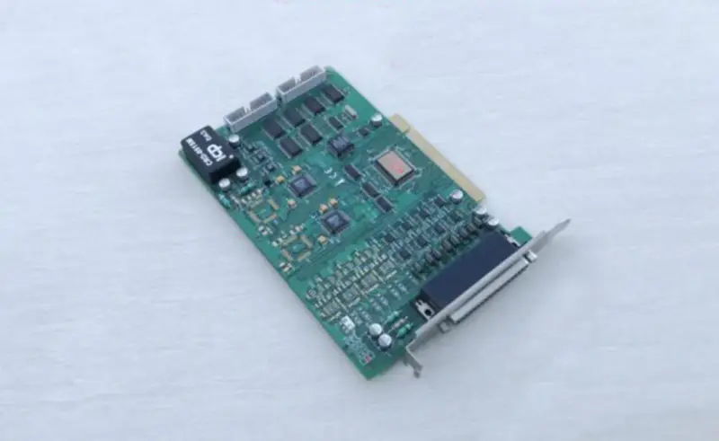 ICP DAS PIO-DA8 Evrensel PCI Bus 14 bit 8 kanallı analog çıkış kartı