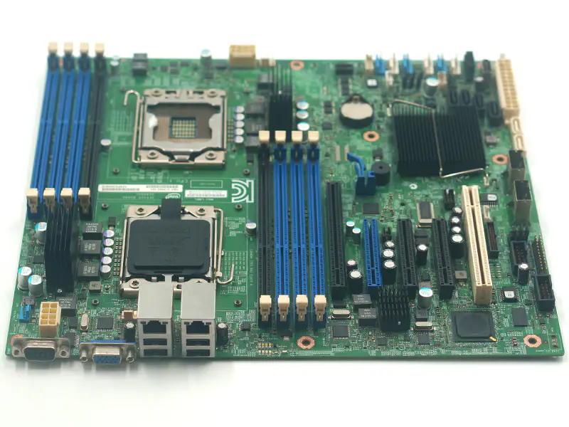 Intel S2400SC anakart