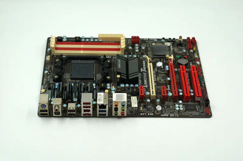 Biostar TA970XE anakart AM3+