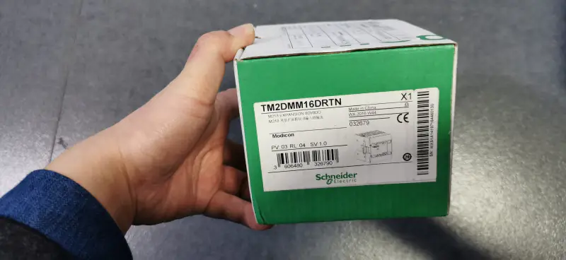 Schneider TM2DMM16DRTN PLC Modülü
