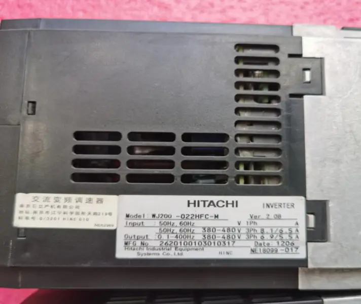 HITACHI INVERTER WJ200-022HFC-M 2.2KW YENI