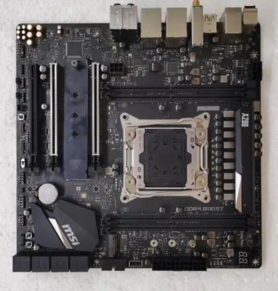 MSI X299M GAMING PRO CARBON AC anakart