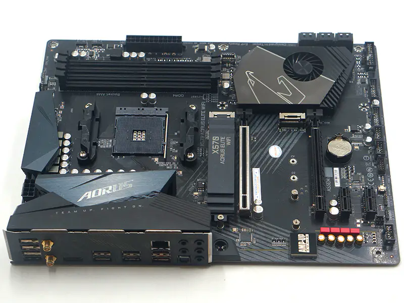 Gigabyte X570 AORUS ELITE WIFI Anakart
