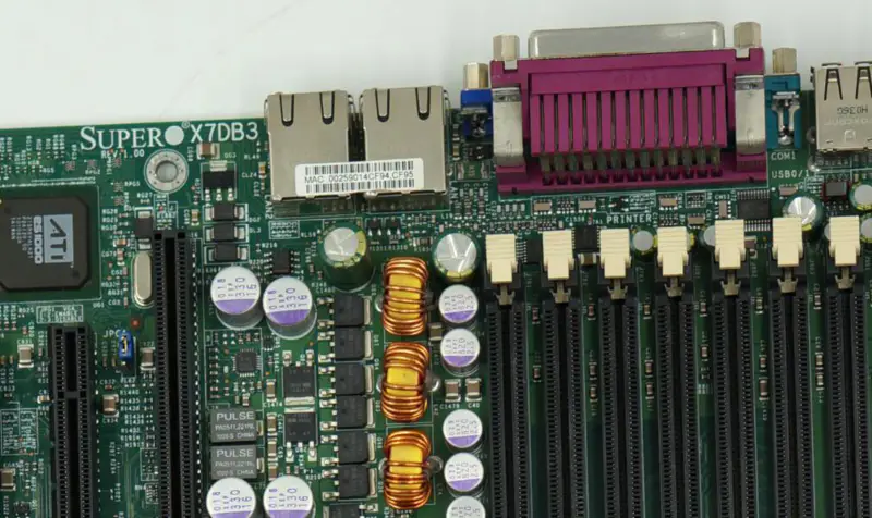 Supermicro X7DB3 anakart