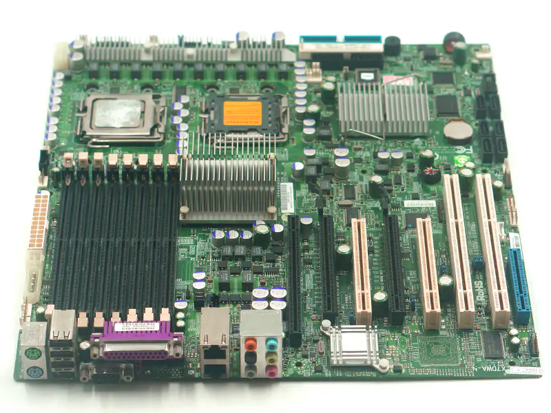 Supermicro X7DWA-N sunucu anakartı