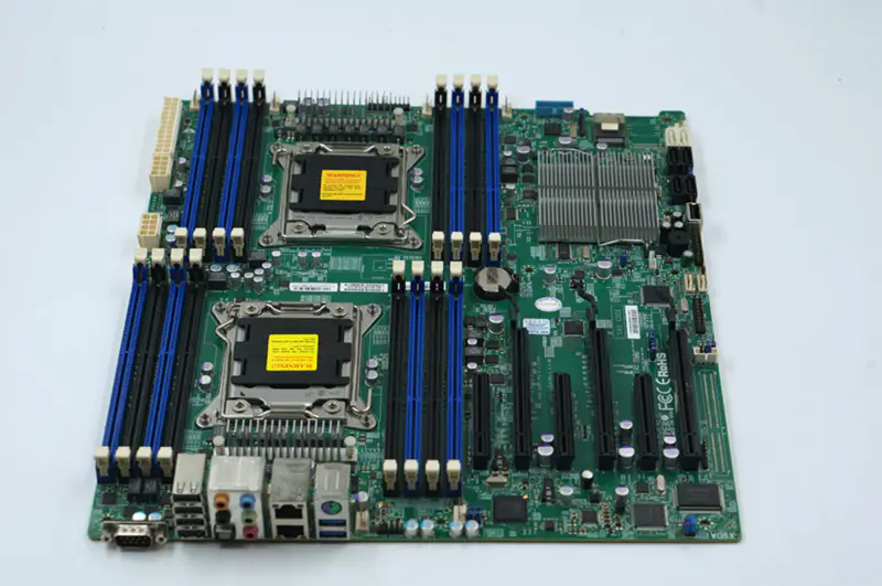 Supermicro X9DAI Anakart