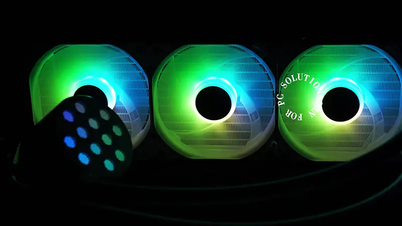 Sama 24cm Aio Cpu Soğutucu Radyatör Bakır Ekran Su Sıvı Soğutma Pc Cpu Soğutucu Düşük Gürültü Pompası ile Rgb Glow