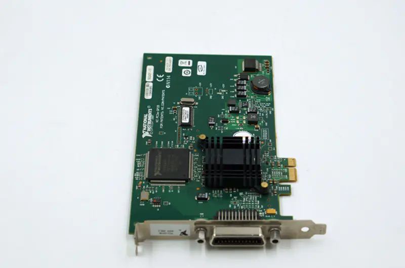 NI PCIe-GPIB kart edinim kartı