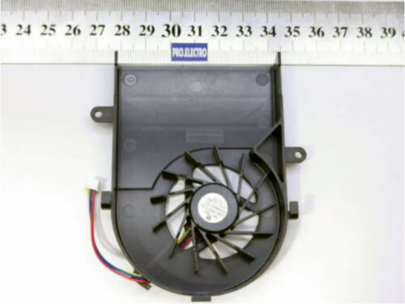 TOSHIBA UDQFZPR02C1N Fan